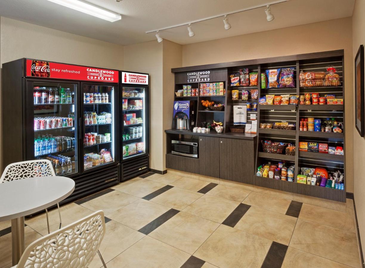 Candlewood Suites Pueblo By Ihg Exterior photo